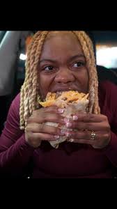 MAN WHAT IS A CALIFORNIA BURRITO !? #leostacotruck #foodie #foodreview  #rollitupk