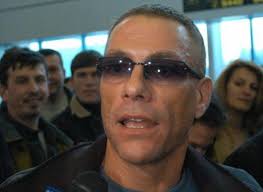Watch the last mercenary starring. Jean Claude Van Damme E In Romania Vezi Ce GafÄƒ De ProporÈ›ii A FÄƒcut Unica Md