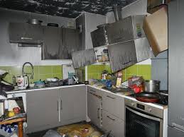 La Ferte Bernard Leur Appartement A Ete Detruit Dans Un Incendie La Solidarite Nous A Le Mans Maville Com