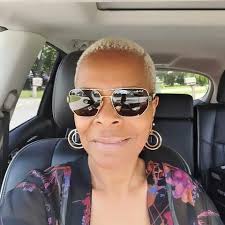 Gail Estella Wright (@bald.bold.andbeautiful) • Instagram photos and videos