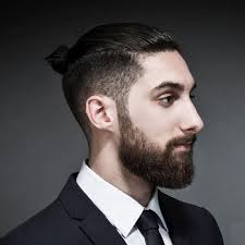 Basically men shouldn't use many accents in their looks because there's always a risk to slip into something gaudy. 25 Fresh Man Bun Undercut Hairstyles To Try In 2021