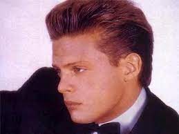 Luis miguel 480 x 704. Luis Miguel S Only Wife Lucero Describes How He Kisses The Sun Sunriseread