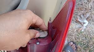 Harga mentol lampu kereta persona. Cara Buka Dan Pasang Mentol Lampu Brek Belakang Youtube