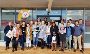 Please contact specific hospitals if further information is required. Nsw Medical Students Visit Central West To Learn Rural Life Western Magazine Dubbo Nsw