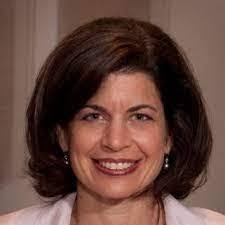 Janet Pearl's Instagram, Twitter & Facebook