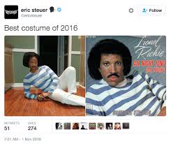 18 Celeb Inspired Costumes That Totally Nailed It This Halloween Halloween Girl Celebrity Costumes Halloween Costs