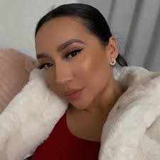 Crystal Valadez's Instagram, Twitter & Facebook