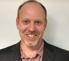 Remax Crest and Masters