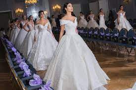 Doch die auswahl ist groß und macht die brautkleidsuche zu einer schwierigen aufgabe. Sima Couture Damenbekleidung Kleinhandel In Duisburg Adresse Offnungszeiten Bewertungen Tel 020371395 Infobel