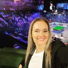 Bbc sport presenter reanne evans shows off the snooker practice area at the crucible. Bbc Told Pundit Reanne Evans To Leave Studio After Her Snooker Star Ex Mark Allen Claimed She Was A Distraction Future Tech Trends