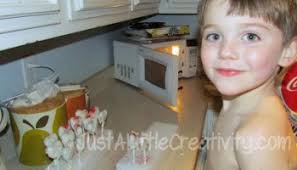 The Secret to Hummingbird Cake by Celeste Fletcher McHale {Cake Recipe  Included} -