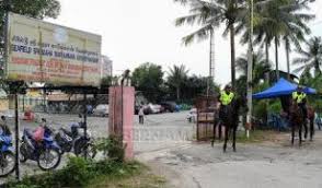 Permohonan maaf daripada sami isu rusuhan kuil maha mariamman facebook hd. Isu Kuil Seafield Polis Terima Arahan Tuduh 21 Individu Mynewshub