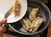 How to Cook Frozen Dumplings