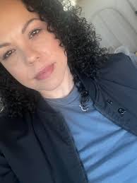 Trucking job benefits and experiences