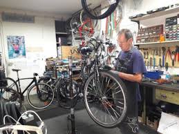 Ein Gesprach Mit Willi Singer Ehemaliger Profi Radrennfahrer Presstige Das Augsburger Hochschulmagazin