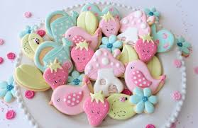 Welcome To Miss Biscuit We Are A Specialist Cookie Decorating Studio We Are Located In Seddon Me In 2020 Cookie Decorating Supplies Cookie Decorating Spring Cookies
