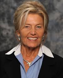 Dixie Hicks's Instagram, Twitter & Facebook