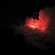 Die menschen, die am ätna wohnen, leben mit asche und ungewissheit. Atna Aktuell Ausbruch 2021 Go Etna
