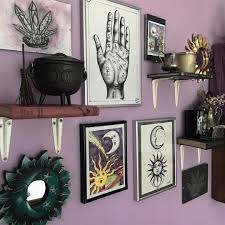 30 Diy Witchy Apartment Ideas To Get A Differing Look Home Homedecor Homedecorideas Decoration Decor De Sorciere Idee Deco Maison