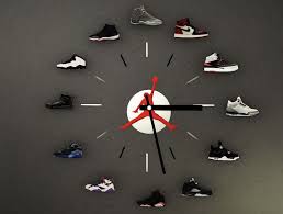 Found in tsr category 'sims 4 shoes pins. Ebonix Sneakerhead Connect Sims 4 Cc Jordan Clock Sneaker Head