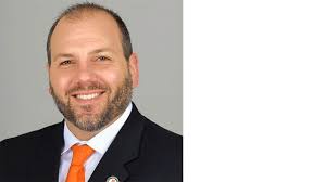 Matthew Steward MBA '07 elected Schaumburg Township Trustee