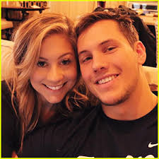 Olympian Shawn Johnson Is Getting Married To Andrew East This Weekend!
