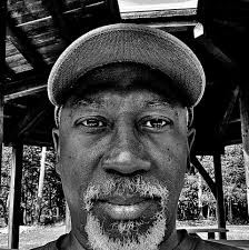 Anyone watch Mr Inbetween? He gets a Sterling as a gift and uses it quite  effectively... 😍👍🏻 . #mrinbetween #britishgirl #smg #9mm #vintage  #subgun #tacticalgear #australiantv #blaster #starwars