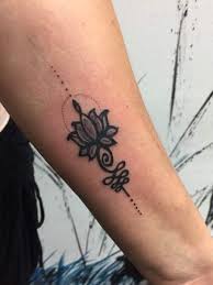 Hand Tattoo Designs For Ladies Guys With Tribal Tattoos Simple Rose Tattoo Cool Girly Tattoos Designs Bea Hand Tattoos Simple Rose Tattoo Tattoos For Women