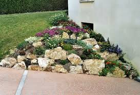 Realizzare Un Giardino Roccioso 20 Esempi Bellissimi Da Cui Lasciarsi Ispirare Video Reali Idee Giardino Roccioso Giardino Roccioso Idee Giardino Con Pietre