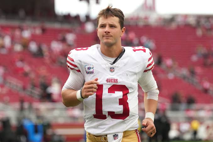 49ers QB Brock Purdy (toe) misses practice, Mac Jones limited | Reuters