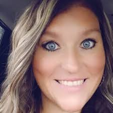 Myra Mobley's Instagram, Twitter & Facebook