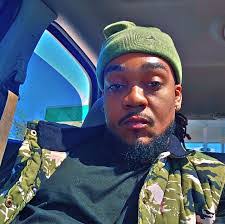 Jeremy Snively's Instagram, Twitter & Facebook