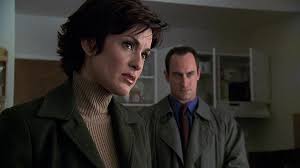 Use the video above to watch law & order: Law Order Special Victims Unit Season 2 Episode 9