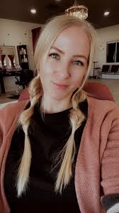 Recommended esthetician in St J