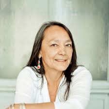 In 1990, she appeared as Molly Brant in Divided Loyalties, and as Black  Shawl in Dances with Wolves with Graham Greene. In the 1990s, she continued  to make a name for herself,