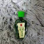 Minyak angin untuk masuk angin dan pusing. Eagle Brand Medicated Oil Reviews