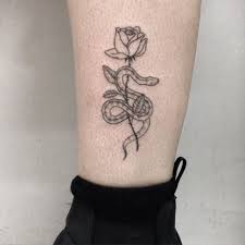 Tumblr Nu70zck3p21uvttlqo1 1280 Jpg 1280 1280 Tatuaje De Serpiente Tatuajes Tatuaje Tobillo Mujer