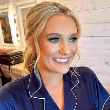 Anita Crain's Instagram, Twitter & Facebook