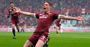 Während des ersten weltkriegs übersiedelte die familie, seine mutter war französischer abstammung. Belotti Perche Quella Sceneggiata Addirittura La Borsa Del Ghiaccio Momentidicalcio Com