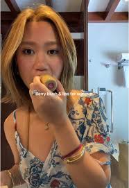 Sunnies lip treat in beet is a clinique black honey dupe fr #sunnies #rhode  date cake