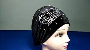 طريقة تفصيل وخياطة بندانة لشعر بقماش القطيفة Knitted Hats Knitting Hats