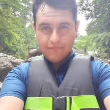 Daniel Farfan Flores