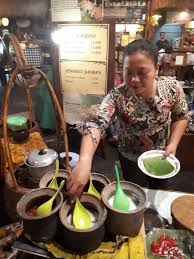 Bubur sumsum madura yang bergerindil. Bubur Madura D Kampoeng Wonokromo Surabaya Lengkap Menu Terbaru Jam Buka No Telepon Alamat Dengan Peta