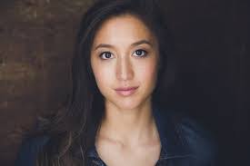 Sasha Diamond's Instagram, Twitter & Facebook