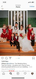 Ooh love, ooh loverboy what?re you doin? Part 2 A Beetlejuice Wedding I Love A Theme But All Those Stripes Seems Like A Good Setup For Marriage As Prison Jokes Fundiefashion