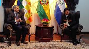El seleccionado paraguayo de fútbol, dirigido por el argentino paraguay viene de sumar un buen punto en su visita a la argentina, en tanto que bolivia arrastra. Bolivia Y Paraguay Firman Acuerdo Para Venta De Gas Anuncian Gabinete Binacional En La Paz Los Tiempos