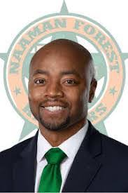 Jeremiah Oliphant's Instagram, Twitter & Facebook