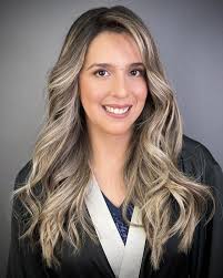 30 Different Types of Hair Highlights to Try in 2025