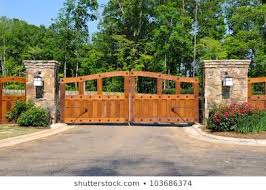 5 awesome farmhouse driveway entrance gate ideas. Pin On Farm Entrance