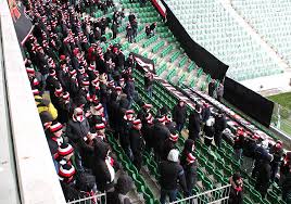 From wikipedia, the free encyclopedia. Legia Warschau Gegen Polonia Warschau Faszination Fankurve